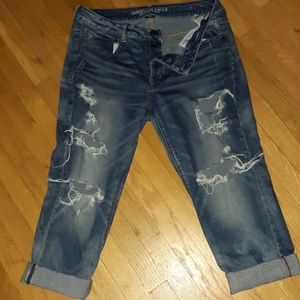 AE Tomgirl jeans